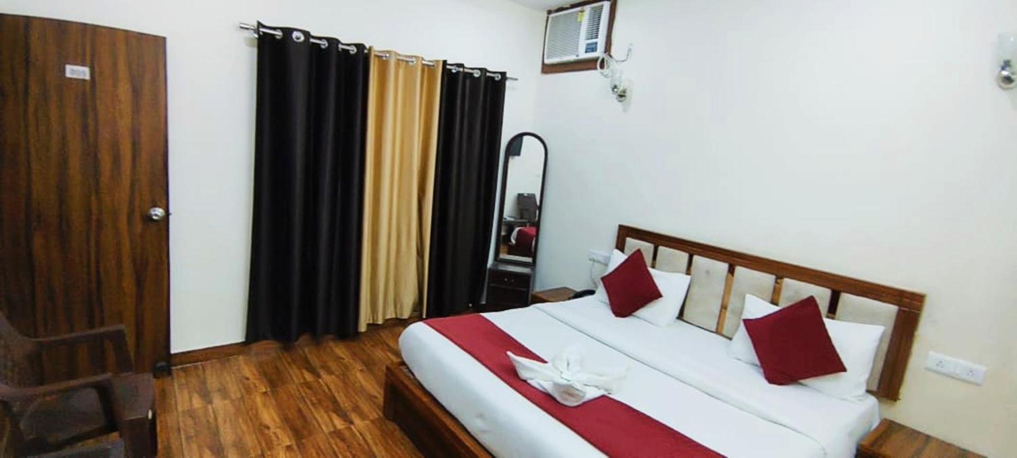 Luxury Rooms In Safdarjung Enclave Near Aiims & Safdarjung Hospital Nueva Delhi Exterior foto