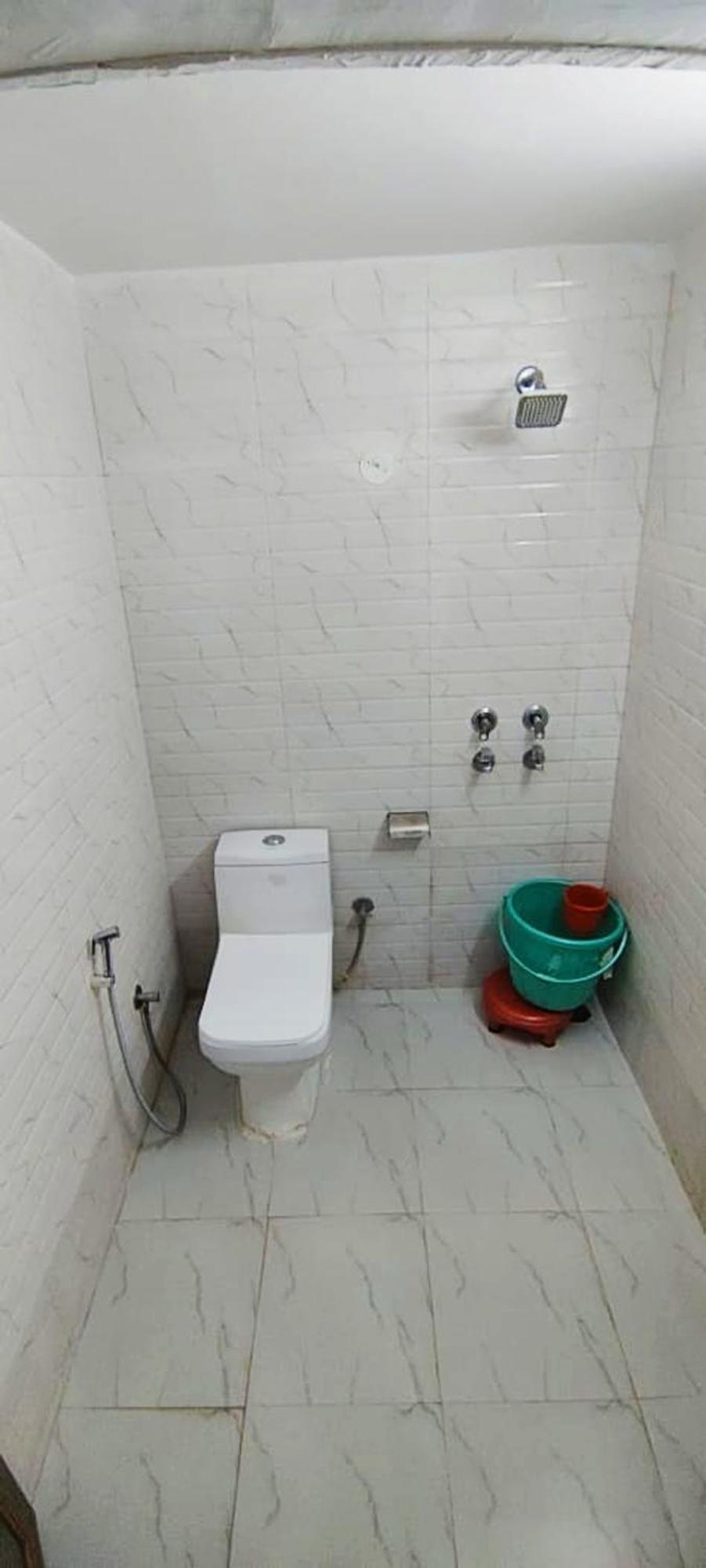 Luxury Rooms In Safdarjung Enclave Near Aiims & Safdarjung Hospital Nueva Delhi Exterior foto